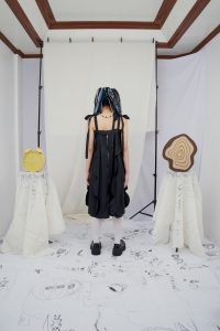 Chunky magnetic string of stones and ampalaya dress