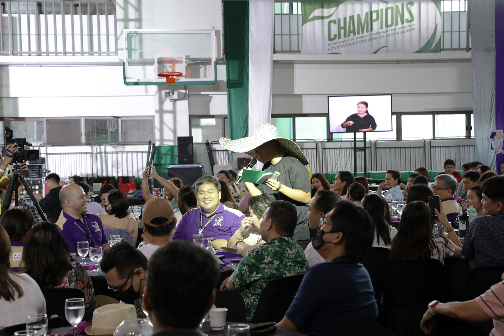 Benilde Community Christmas Party 3G2A2538