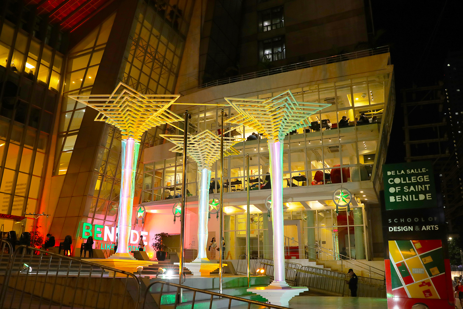 Benilde Tree Lighting and Holy Mass 3F8A2834