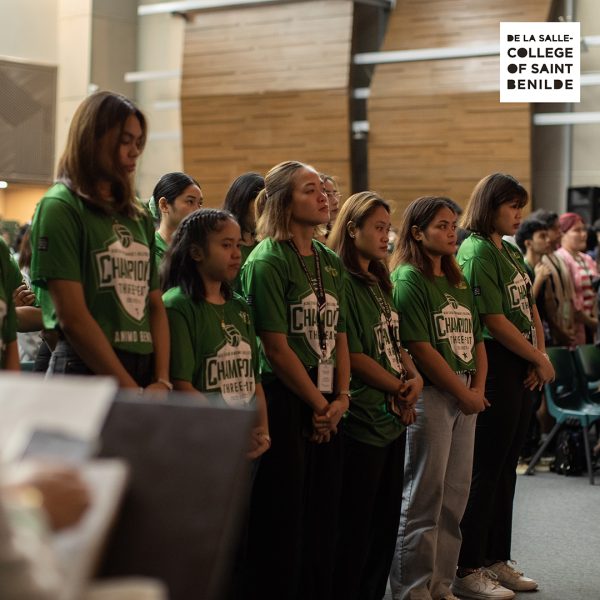 NCAA Volleyball ThanksgivingMass3