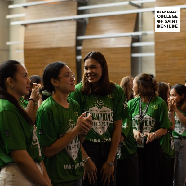 NCAA Volleyball ThanksgivingMass4