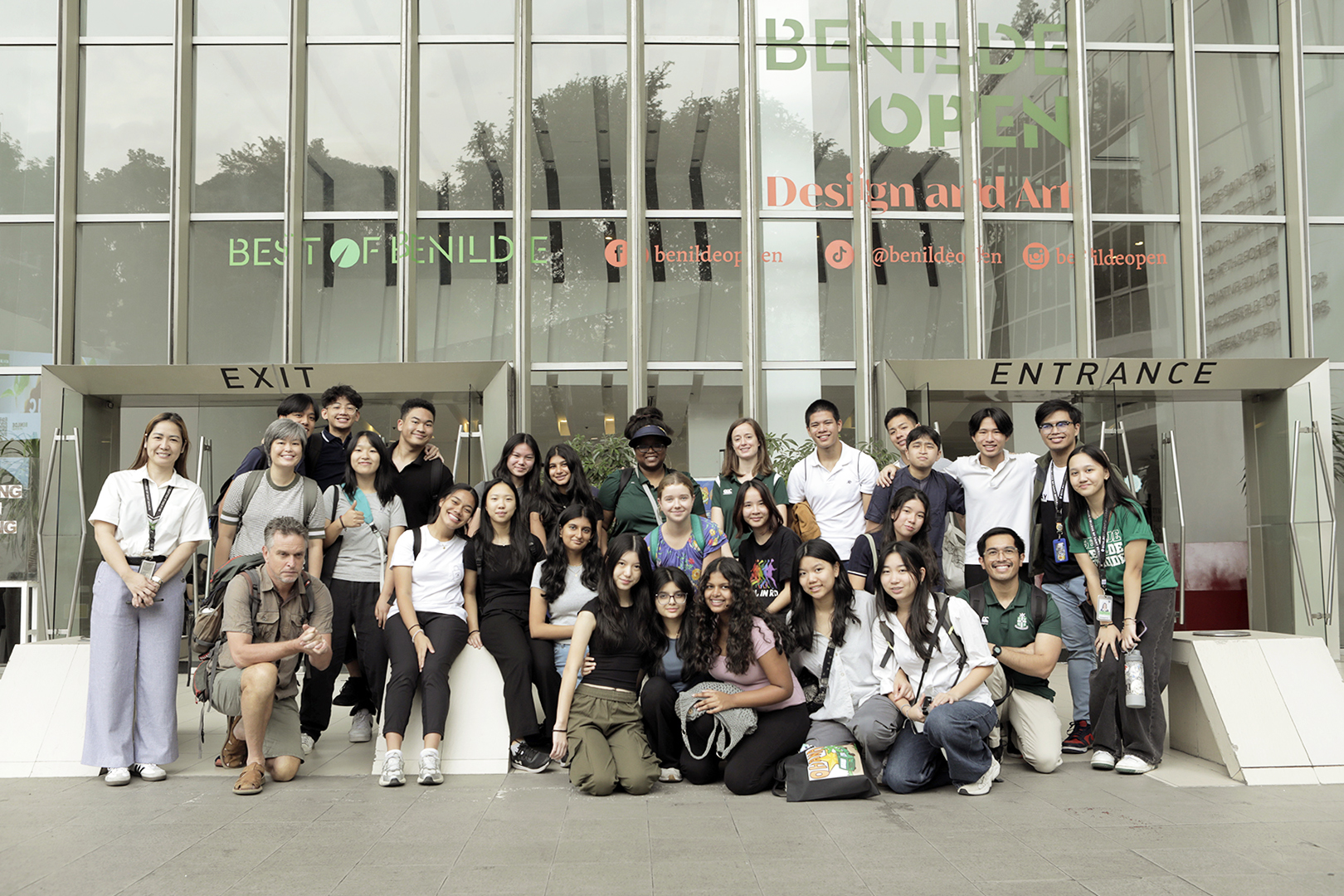 Read more about the article Singapore’s SJI International Visits Benilde
