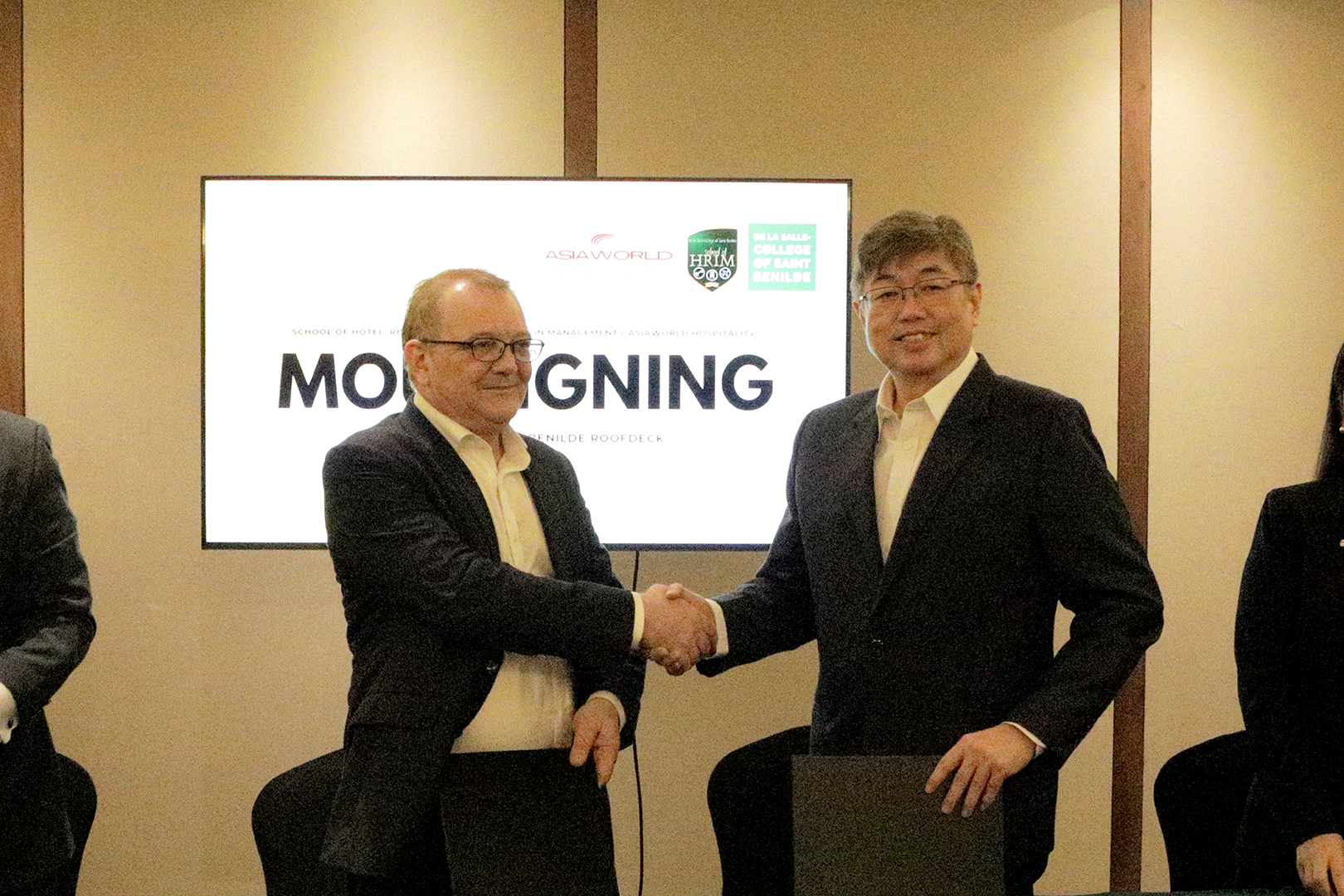 Read more about the article Benilde SHRIM and AsiaWorld Hospitality Sign MOU to Expand Hospitality Training and Micro-Credentialing